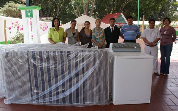 kms-y-procu-dif-entrega-lavadora-y-colchones-casa-hogar-1-_001-5 kms-y-procu-dif-entrega-lavadora-y-colchones-casa-hogar-1-_001-5