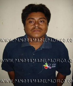 francisco-ortiz-elorza-detenido-por-la-aeo-en-huatulco francisco-ortiz-elorza-detenido-por-la-aeo-en-huatulco