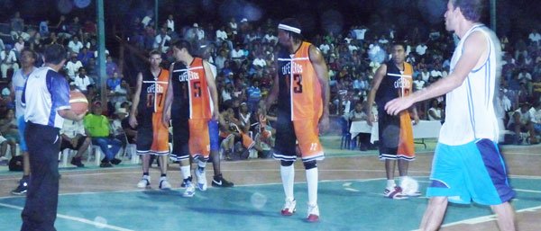 basquetboll-en-huatulco-en-la-final