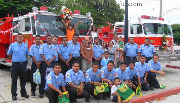 bomberos-de-huatulco-festejaron-en-grande-su-dia bomberos-de-huatulco-festejaron-en-grande-su-dia