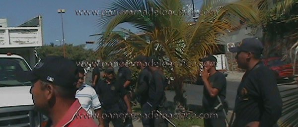policias-heridos-y-habitantes-en-puerto-escondido policias-heridos-y-habitantes-en-puerto-escondido