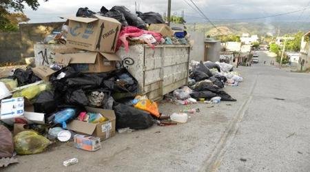 calle-de-pinotepa-nacional-en-basurero calle-de-pinotepa-nacional-en-basurero