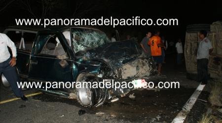 camioneta-mas-golpeada-en-acidente-de-puerto-escondido