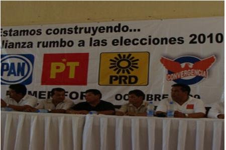 perredistas-en-huatulco perredistas-en-huatulco