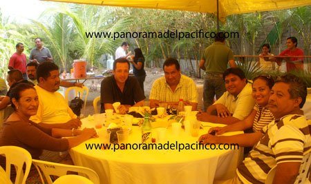 desayuno-de-la-prensa-de-huatulco-y-jose-antonio-palma desayuno-de-la-prensa-de-huatulco-y-jose-antonio-palma