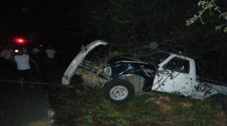 policias-preventiva-se-accidentan-en-candelaria-loxicha policias-preventiva-se-accidentan-en-candelaria-loxicha