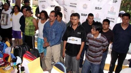 detenidos-en-el-dia-de-las-elecciones-de-oaxaca detenidos-en-el-dia-de-las-elecciones-de-oaxaca