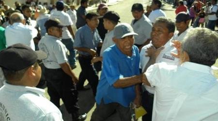 atentan contra periodista en pinotepa nacional