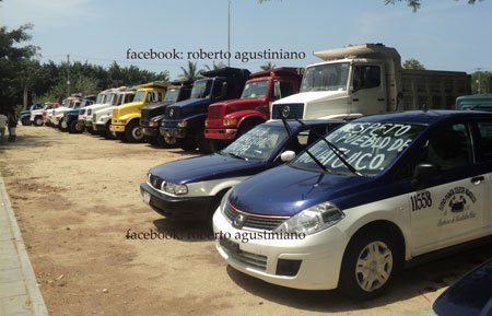 siguen-en-la-negociaciones-transportistas-de-huatulco-y-san-miguel-del-puerto