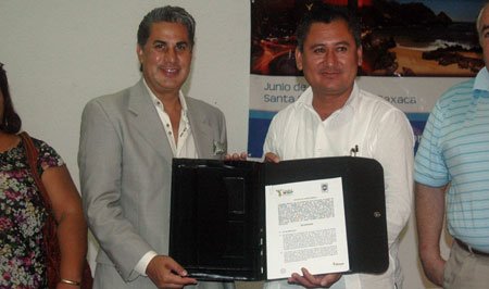 Hermanamiento-HUX-DF
