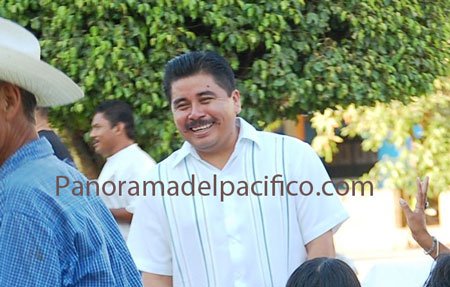 Jose-Luis-Cabrera-Presidente-Municipal-de-sannta-MAria-Colotepec