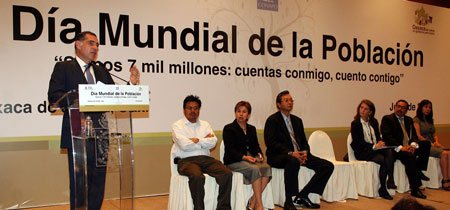 gabino-cue---dia-mundial-de-poblacion