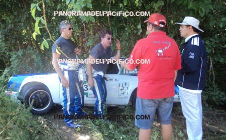 autos-afectados-en-la-panamericana-en-huatulco