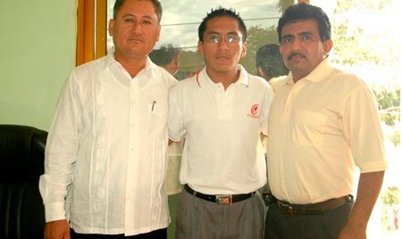reconocen-a-estudiates-del-cobao-huatulco