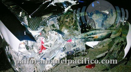 taxi-choca-contra-motocilistas-en-huatulco