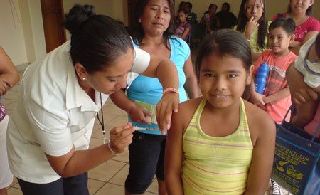 Brindan-sso-en-Pochutla-atención-de-calidad