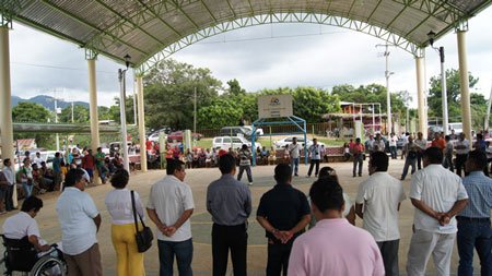 Lavariega-Arista-inaugura-obra-por-840.000-pesos