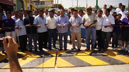 Inaugura-obras-en-H3-y-Los-Olivos