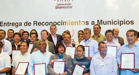 GABINO-CUE-CONGRESO-INTERNACIONAL-MUNICIPALISTA