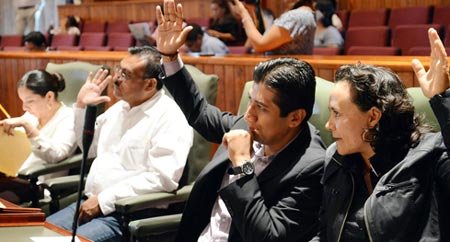 Exigen-investigar-la-desaparición-del-presidente-del-Consejo-del-PRD,-Nicolás-Merino