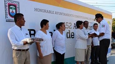 CONMEMORAN 5 DE MAYO EN HUATULCO