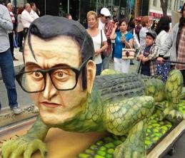 Rinden homenaje callejero al 'Gran cocodrilo'