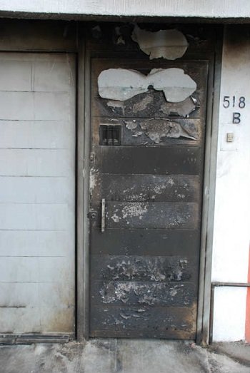 Prenden fuego a casa de director de periódico en Oaxaca