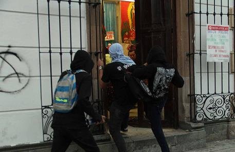 Violento “2 de octubre”
