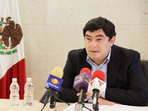 Gobernador de Guerrero confirma renuncia de Iñaky Blanco