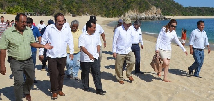 Darío Pacheco supervisa histórica obra en Bahía San Agustín