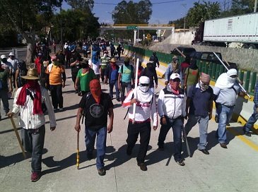 Maestros de Guerrero afinan plan para boicotear las elecciones de 2015