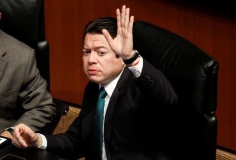 El senador Mario Delgado renunciará hoy al PRD