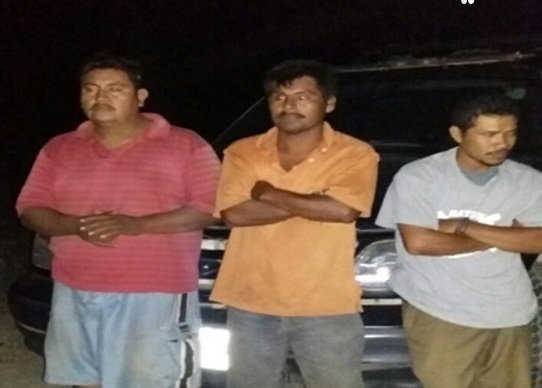 DETIENE LA POLICÍA ESTATAL A PRESUNTOS ABIGEOS EN PINOTEPA NACIONAL2