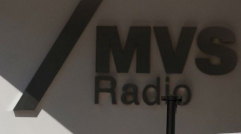 Despide MVS a 2 periodistas