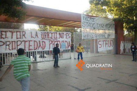 Inicia STAUO tercer día de paro de labores en Ciudad Universitaria