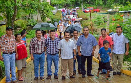 dario-pacheco-venegas-inaugura-agua-potable
