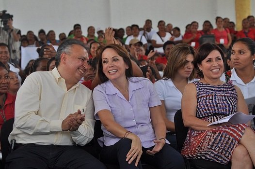 Las mujeres de Oaxaca, defenderán la Educación, Rosario Robles