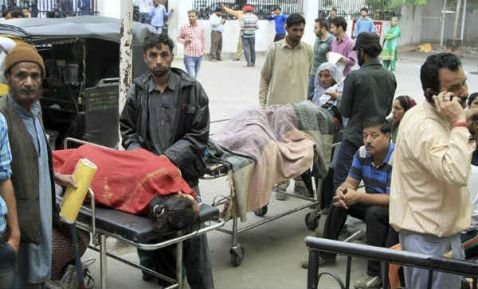 Suman 154 muertos por terremoto de 7.5 grados en Afganistán y Pakistán