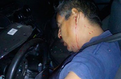 Reconocen familiares a fallecidos por choque