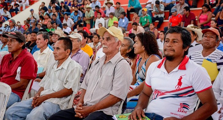 Darío Pacheco y SEDAPA entregan apoyos del Programa Siniestro 02