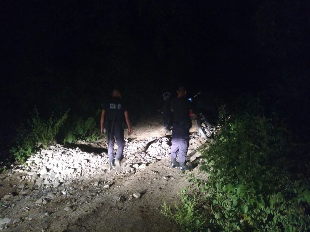 policia-municipal-presigue-a-presunto-ladrones-en-huatulco%e2%80%8f2
