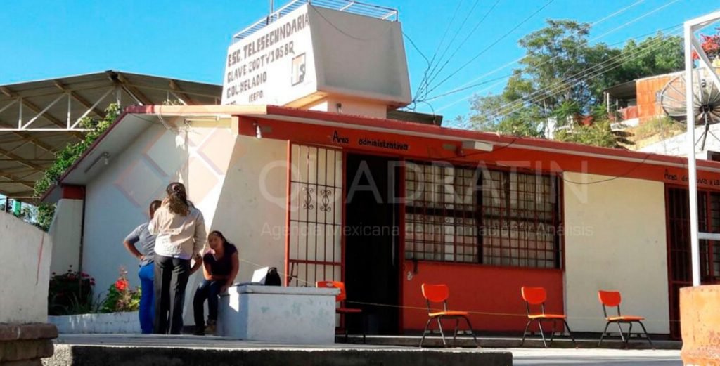 denuncia-directora-presunto-robo-en-telesecundaria-en-oaxaca