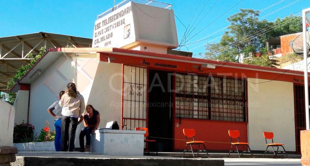 Denuncia directora presunto robo en telesecundaria en Oaxaca