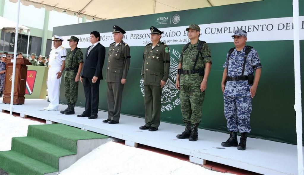 encabeza-el-titular-de-sedena-gral-salvador-cienfuegos-zepeda-homenaje-a-soldados-caidos