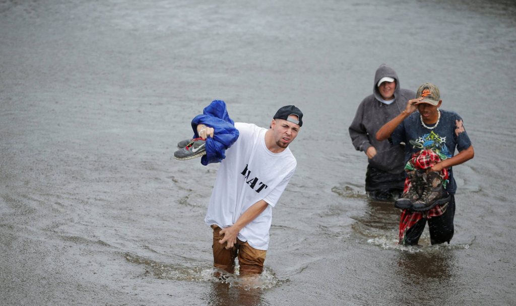 el-huracan-matthew-causa-al-menos-10-muertos-en-estados-unidos