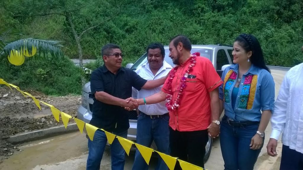 estamos-consolidando-proyectos-para-tonameca
