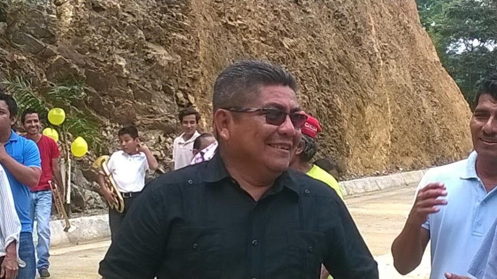 estamos-consolidando-proyectos-para-tonameca-2