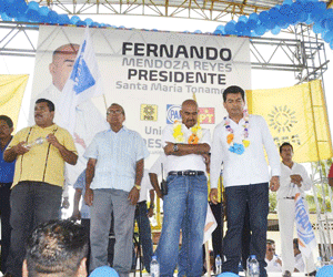 tonameca-sin-autoridad-municipal-todo-anda-de-cabeza