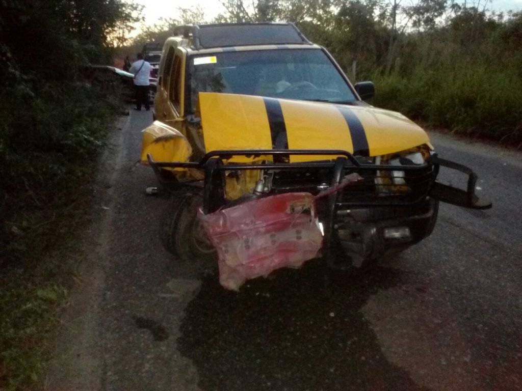 fallecen-hermanas-en-accidente-en-la-carretera-federal-3