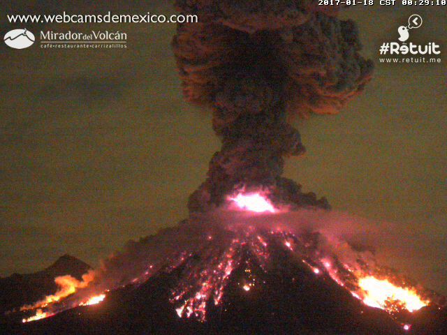 Explosión de Volcán generó caída de ceniza en Comala y Jalisco